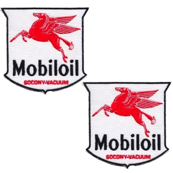 (2) VINTAGE MOBIL OIL IRON ON PATCHES EMBROIDERED CANVAS BADGES FABRIC ADHESIVES - Picture 1 of 4